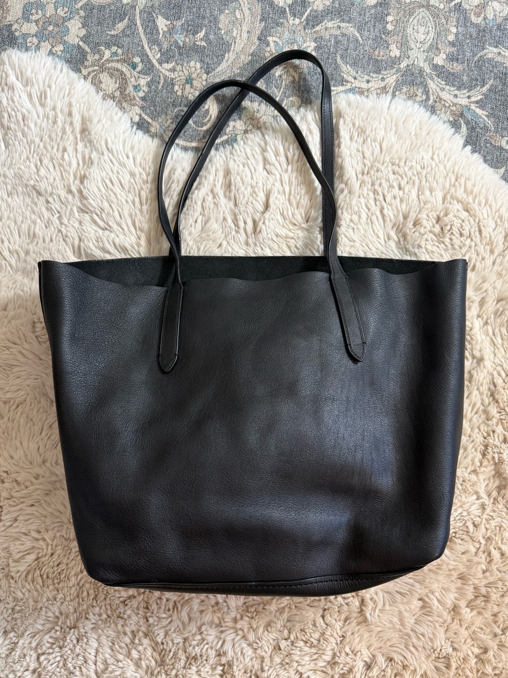 Coach Hudson Leather Tote - Picture 4 of 12
